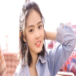 两男一女：社交关系中的微妙平衡与心理探讨